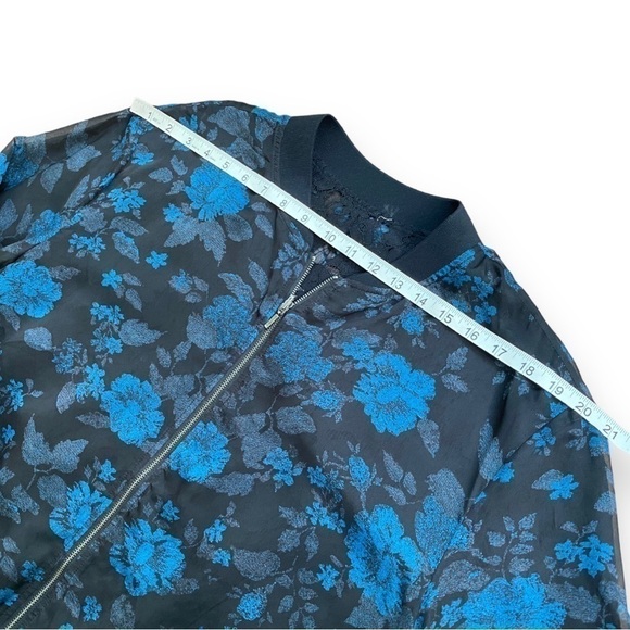 Ruff Hewn Black and Blue Floral Lace Reversible Bomber Jacket | Size M/L - Picture 11 of 13